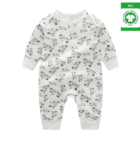 Coffret cadeau bébé en coton biologique à personnaliser 1