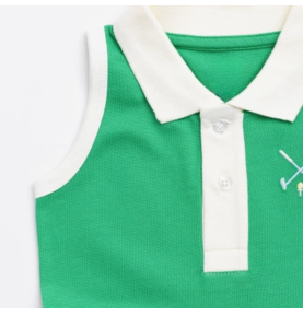 Robe plissée verte en coton biologique